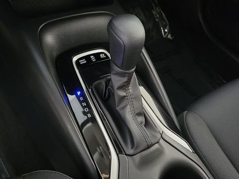 Used 2026 Toyota Corolla LE FWD image 30