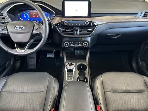 Used 2020 Ford Escape Titanium AWD/4WD image 13