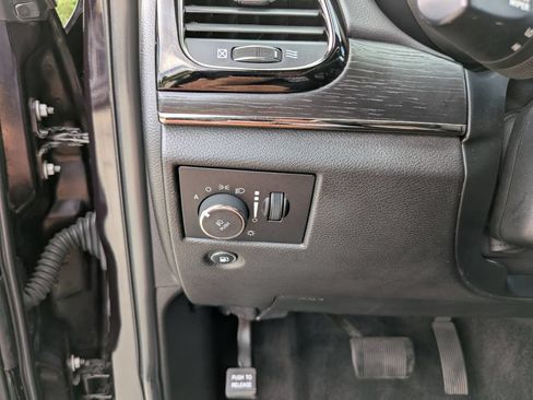 Used 2019 Jeep Grand Cherokee High Altitude RWD image 31