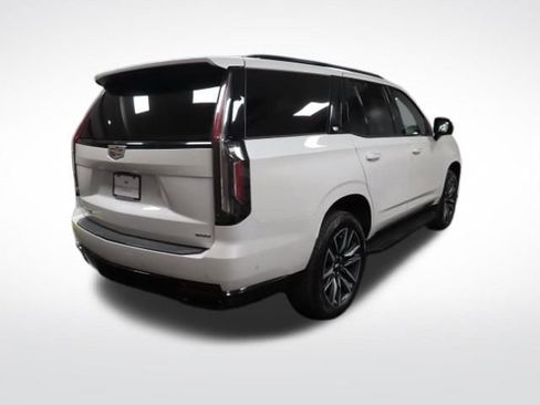 Used 2021 Cadillac Escalade Sport w/ Driver Assist Tech Package image 5