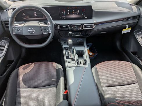 New 2026 Nissan Sentra SR FWD image 20