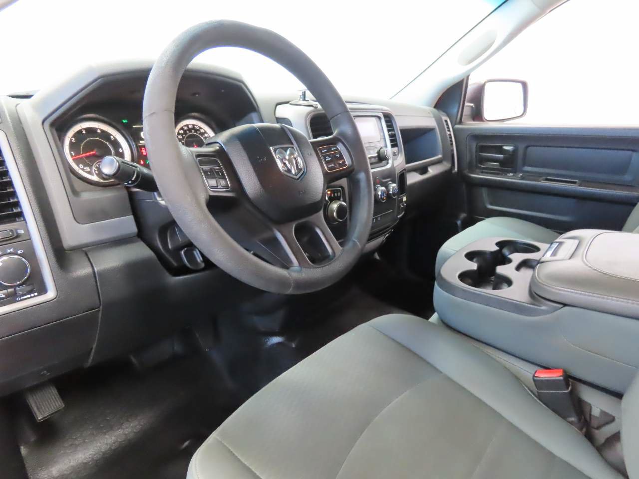 Used 2016 RAM 1500 Tradesman w/ Popular Equipment Group RWD image 9