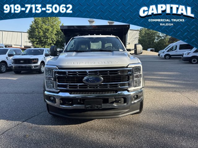 New 2026 Ford F550 4x4 Regular Cab Super Duty image 4