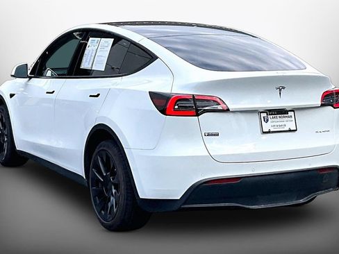 Used 2021 Tesla Model Y Long Range AWD/4WD image 6