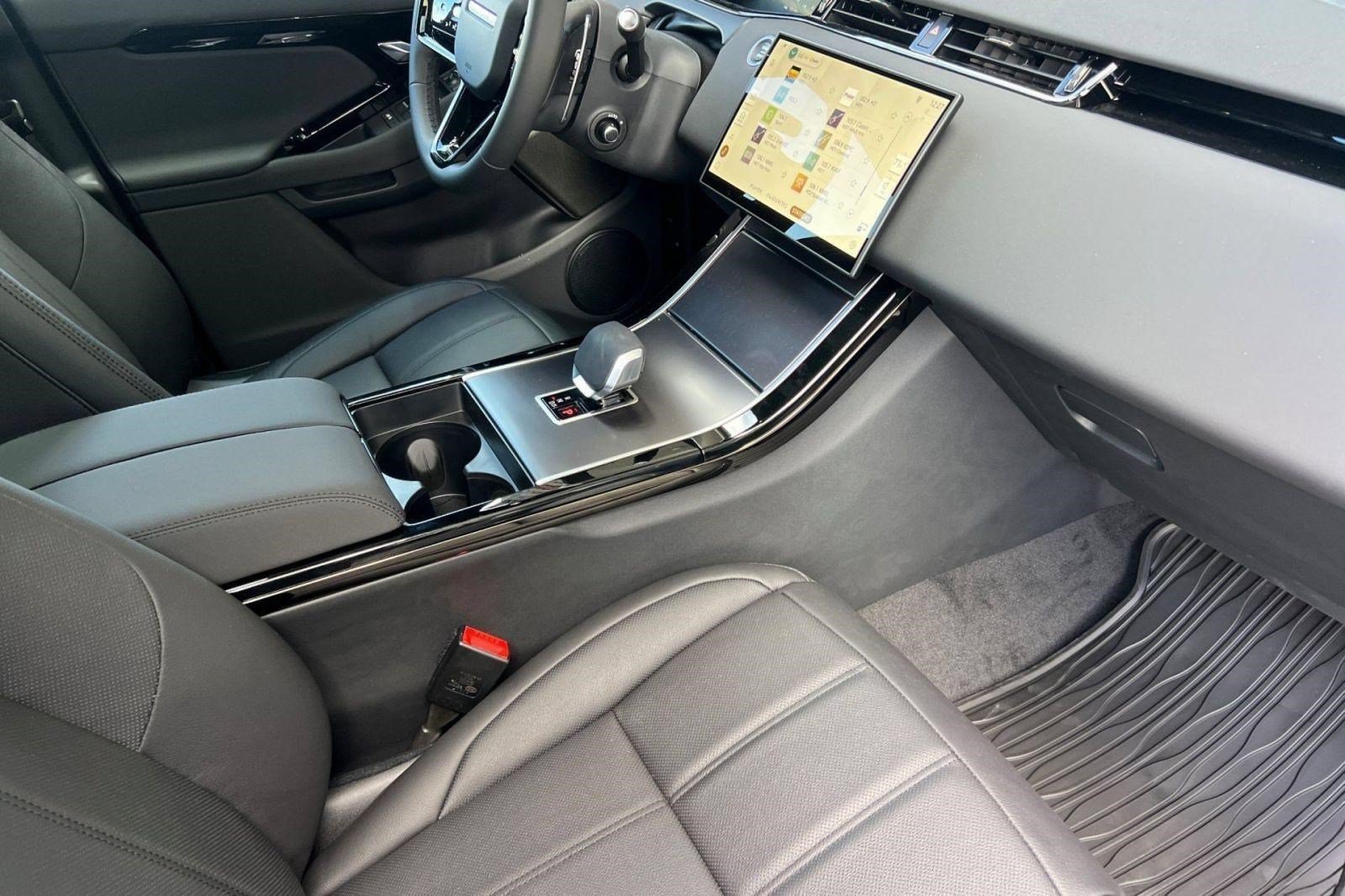 New 2026 Land Rover Range Rover Evoque Dynamic SE AWD/4WD image 29