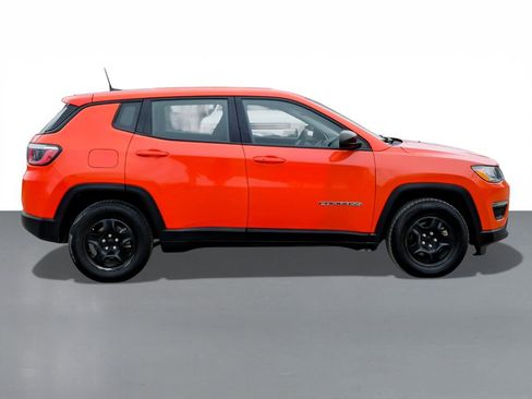 Used 2020 Jeep Compass Sport w/ Cold Weather Group image 5