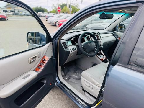 Used 2007 Toyota Highlander Limited FWD image 9