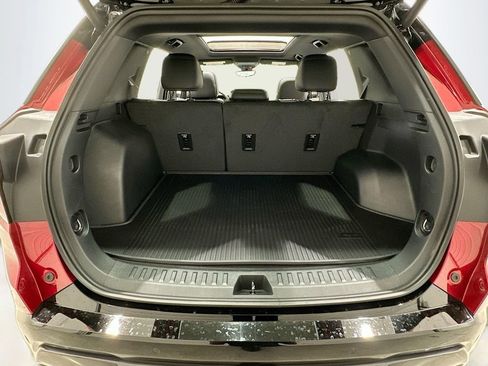 New 2026 GMC Terrain AT4 w/ Convenience Package III AWD/4WD image 28