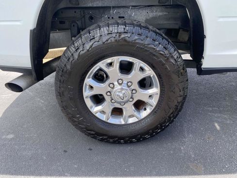 Used 2024 RAM 2500 Laramie w/ Safety Group AWD/4WD image 9