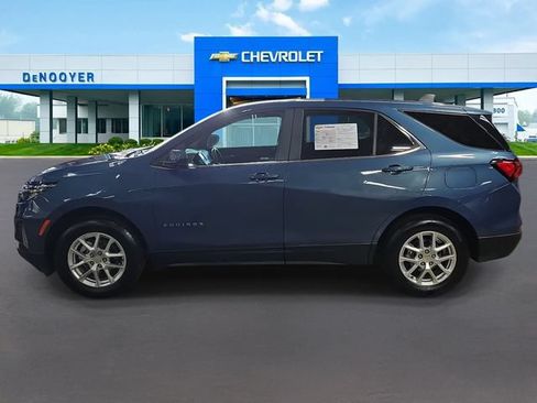 Used 2024 Chevrolet Equinox LT AWD/4WD image 10
