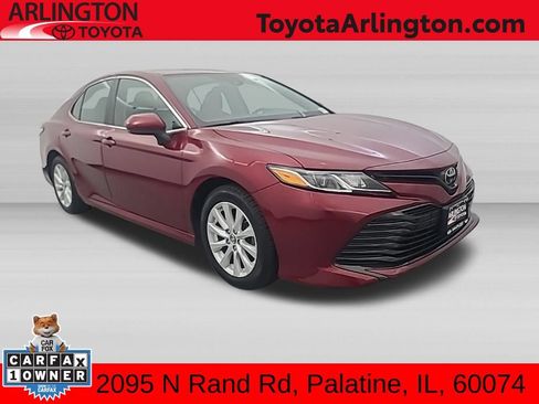 Used 2019 Toyota Camry LE FWD image 1