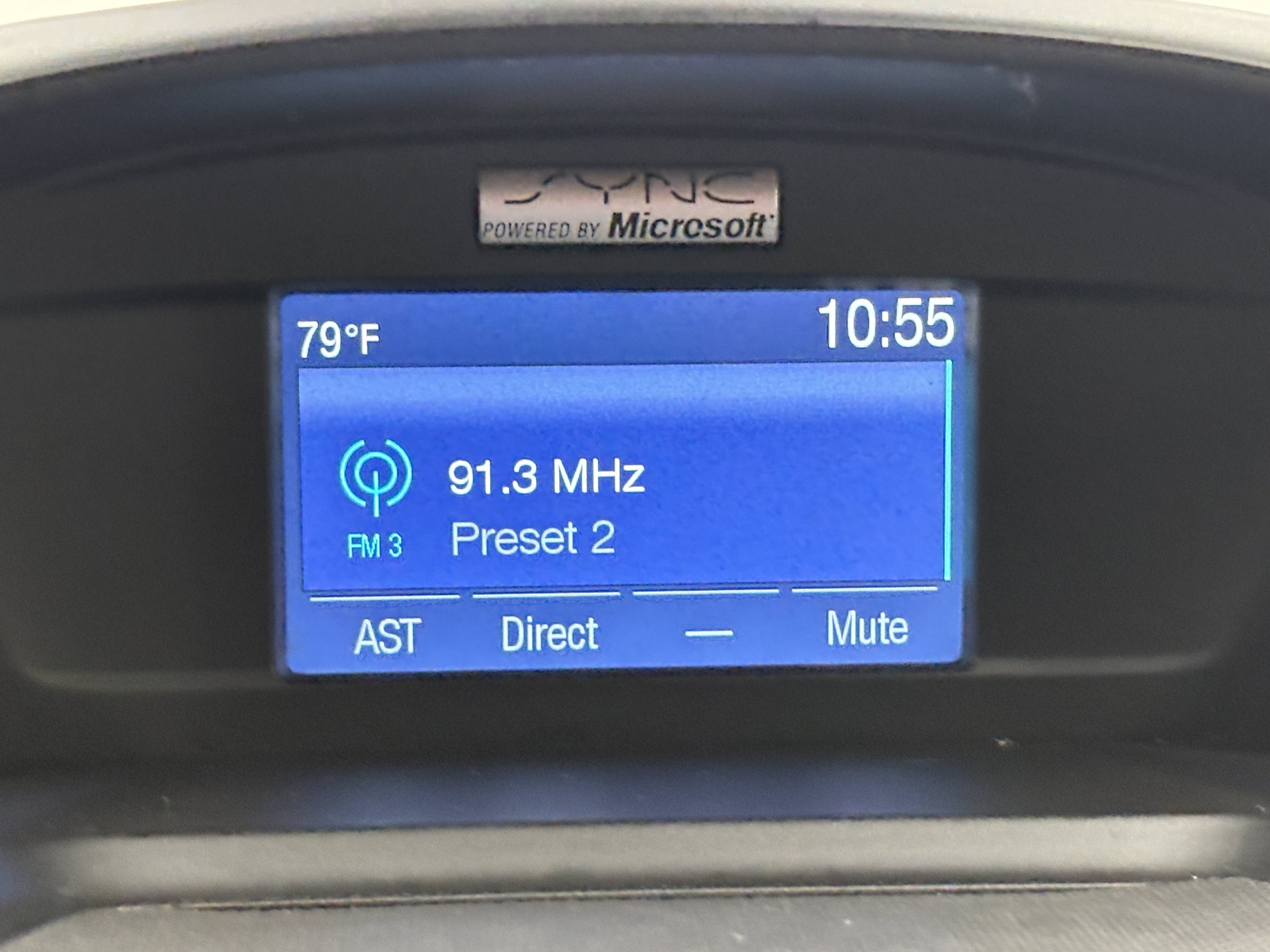 Used 2015 Ford Escape SE AWD/4WD image 14