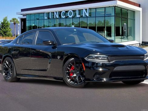 Used 2015 Dodge Charger SRT Hellcat RWD image 2