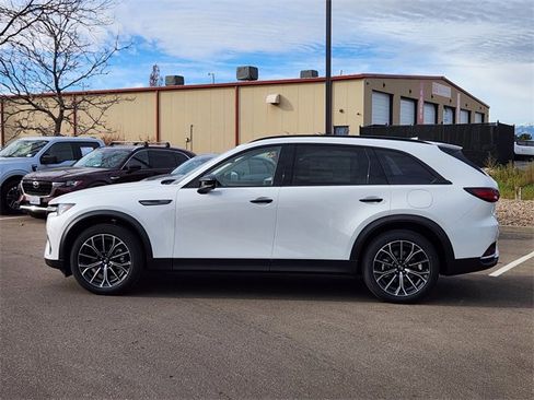 New 2025 MAZDA CX-70 Plug-In Hybrid w/ Premium Pkg image 2