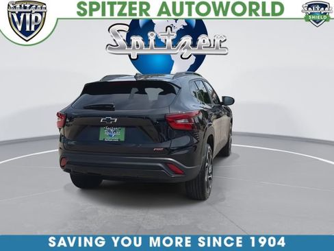 Used 2025 Chevrolet Trax RS w/ Driver Confidence Package FWD image 9