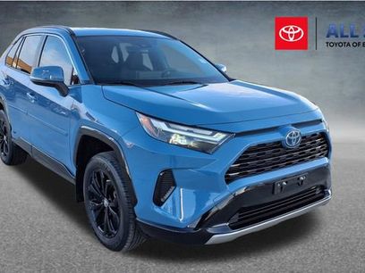 Used 2024 Toyota RAV4 SE