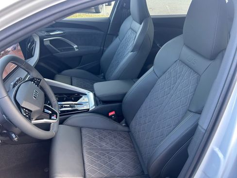 New 2025 Audi SQ5 Premium Plus image 30