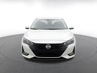 Used 2025 Nissan Sentra SV FWD video 2