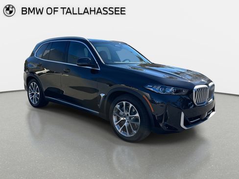 New 2026 BMW X5 xDrive50e w/ Climate Comfort Package image 7