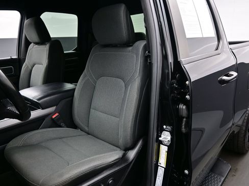 Used 2022 RAM 1500 Big Horn w/ Night Edition RWD image 15