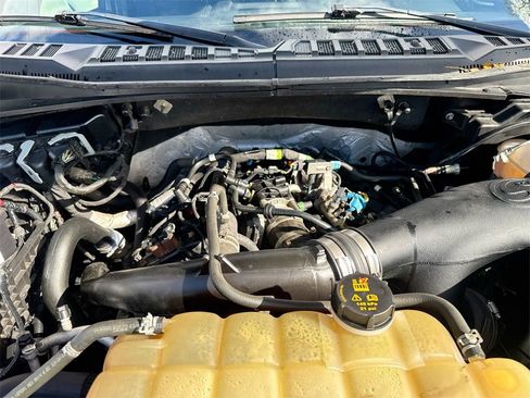 Used 2019 Ford F150 Lariat w/ Equipment Group 502A Luxury image 33