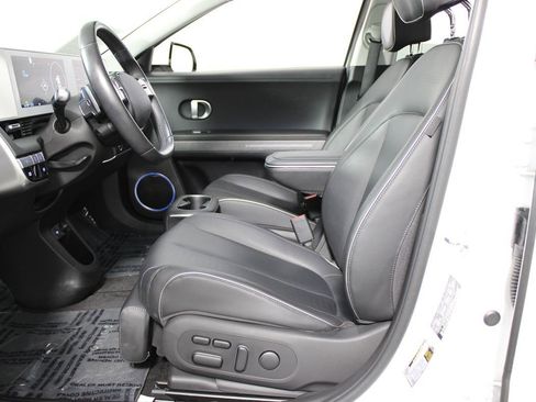 Used 2024 Hyundai Ioniq 5 Limited image 8
