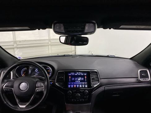 Used 2019 Jeep Grand Cherokee Limited w/ Luxury Group II image 12