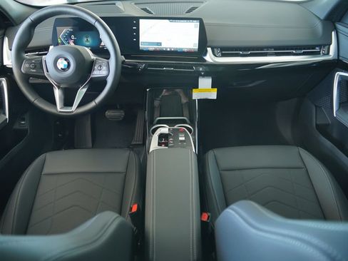 New 2026 BMW X2 xDrive28i w/ Technology Package AWD/4WD image 17