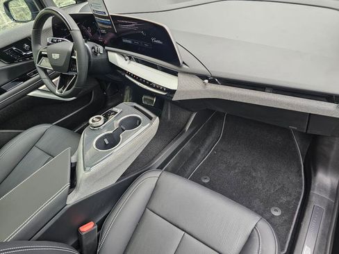 New 2026 Cadillac Optiq Sport 2 RWD image 15