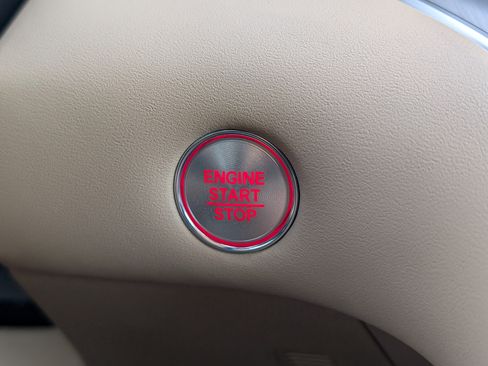 Certified 2025 Acura TLX w/ Technology Package image 17