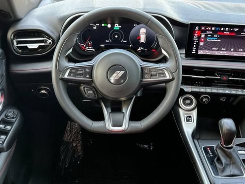 Certified 2024 Dodge Hornet R/T Plus w/ R/T Blacktop Package AWD/4WD image 17