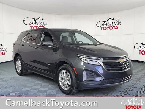 Used 2022 Chevrolet Equinox LT FWD image 1