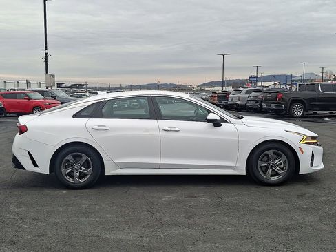 Used 2022 Kia K5 LXS image 7