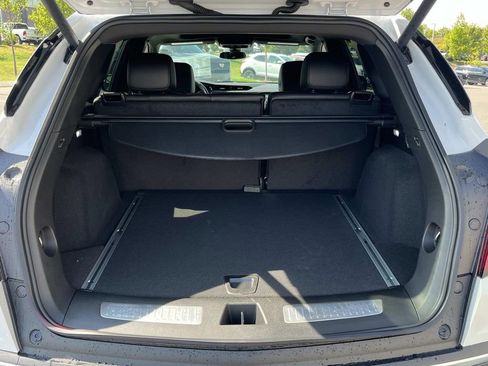 New 2025 Cadillac XT5 Premium Luxury image 11