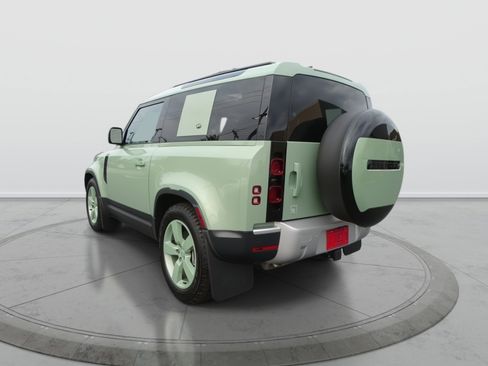 Used 2023 Land Rover Defender 110 75th Limited Edition image 5
