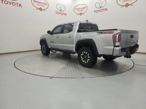 Certified 2023 Toyota Tacoma TRD Off-Road w/ Technology Package AWD/4WD image 6