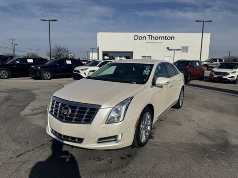 Used 2016 Cadillac XTS Luxury w/ Driver Awareness Package image 7