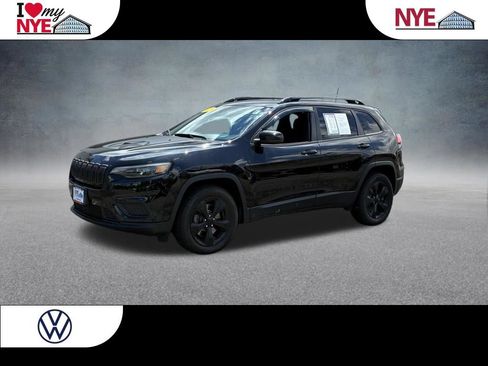 Used 2021 Jeep Cherokee Latitude AWD/4WD image 1