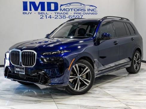 Used 2023 BMW X7 xDrive40i w/ M Sport Package AWD/4WD image 2