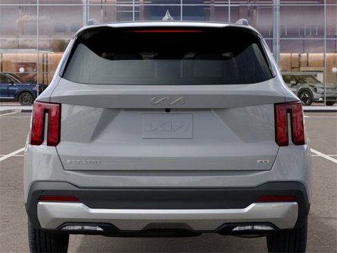 New 2026 Kia Sorento S w/ S Panoramic Sunroof Package image 13