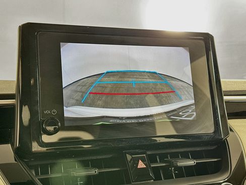 Used 2024 Toyota Corolla LE FWD image 22