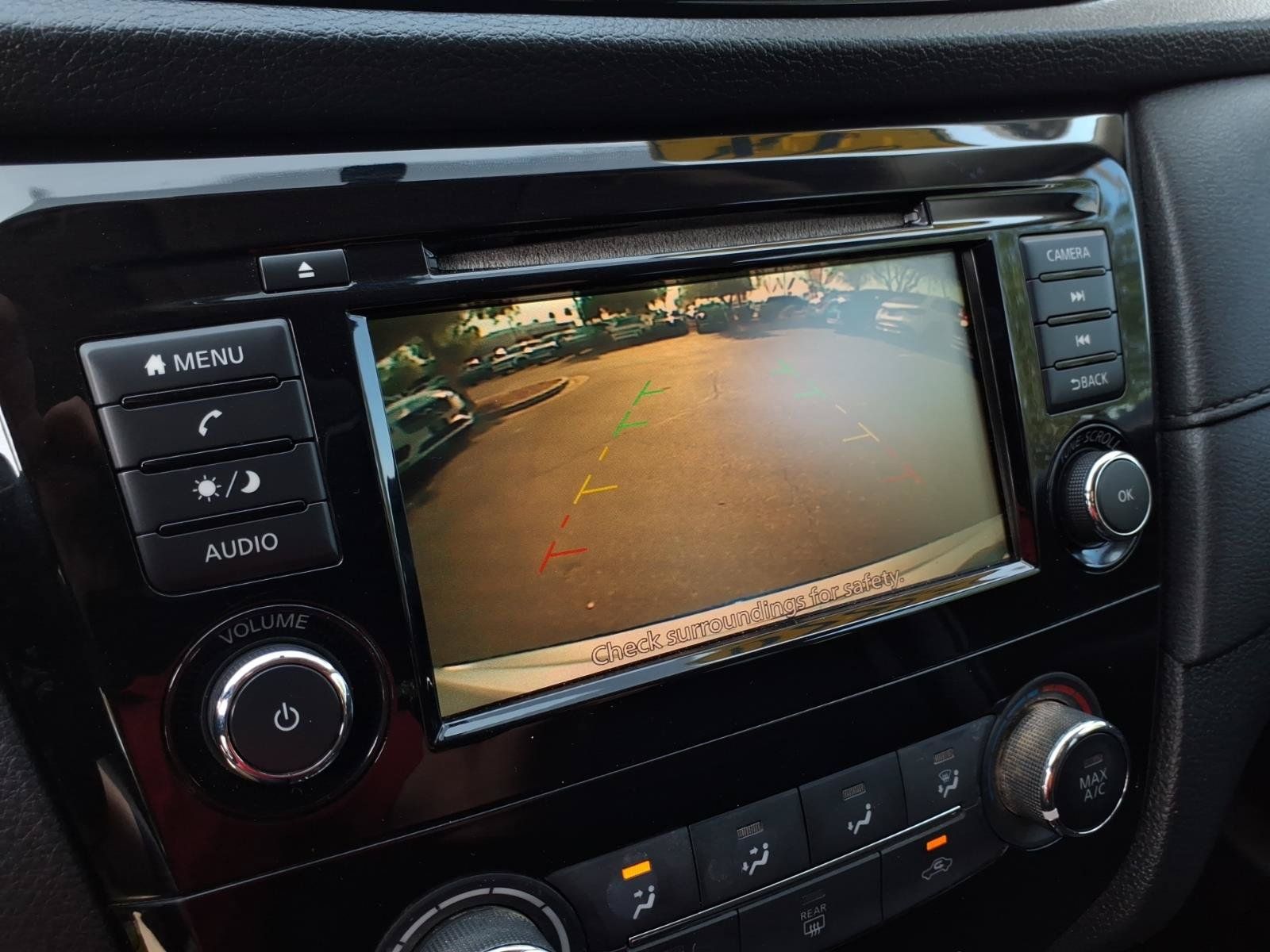 Used 2018 Nissan Rogue S FWD image 23
