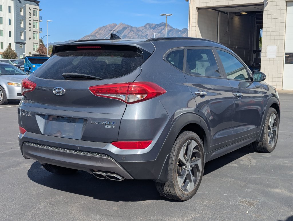 Used 2016 Hyundai Tucson Limited w/ Option Group 03 AWD/4WD image 8