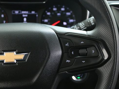 Used 2023 Chevrolet TrailBlazer LT FWD image 16