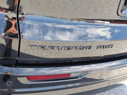 Used 2024 Chevrolet Traverse RS w/ LPO, Floor Liner Package image 9