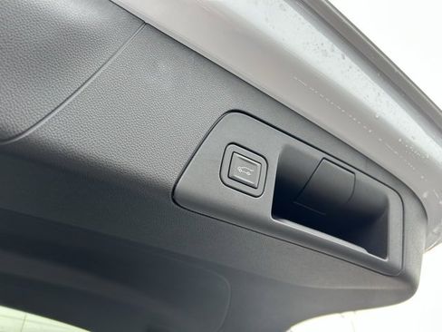 New 2026 Buick Envision Sport Touring image 10