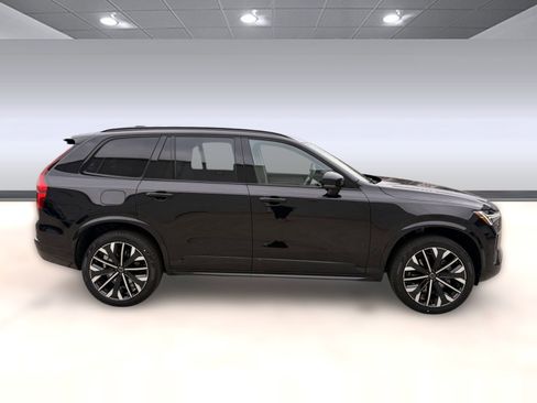 New 2026 Volvo XC90 B6 Ultra w/ Protection Package AWD/4WD image 8