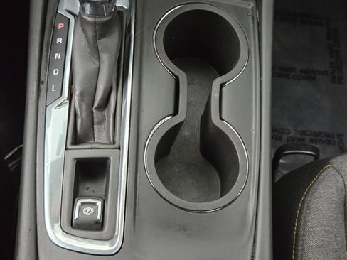 Used 2023 Chevrolet Equinox LT FWD image 20