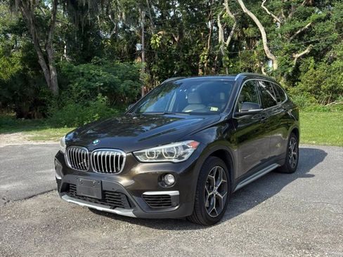 Used 2016 BMW X1 xDrive28i AWD/4WD image 1
