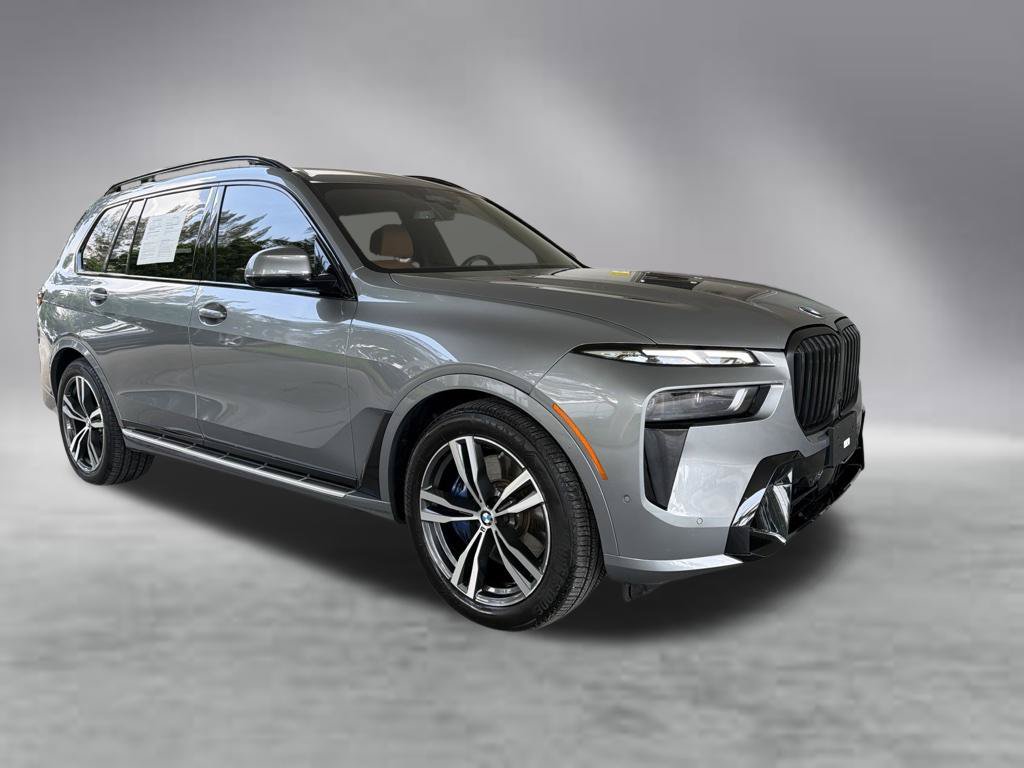 Used 2026 BMW X7 xDrive40i AWD/4WD image 2